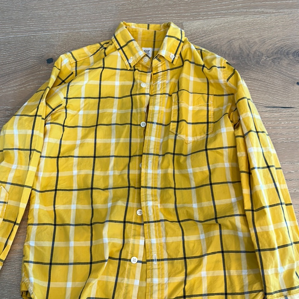 GAP like new yellow boys button down